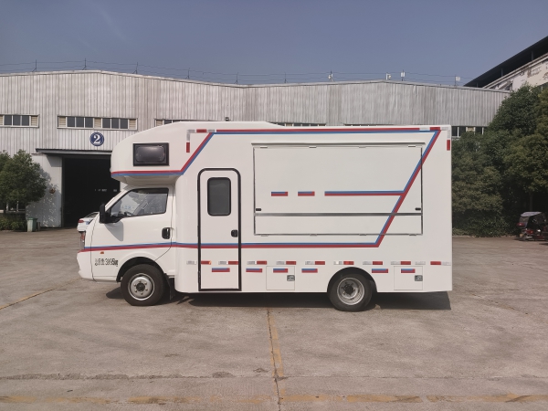 一车双能，旅居与创收皆从容