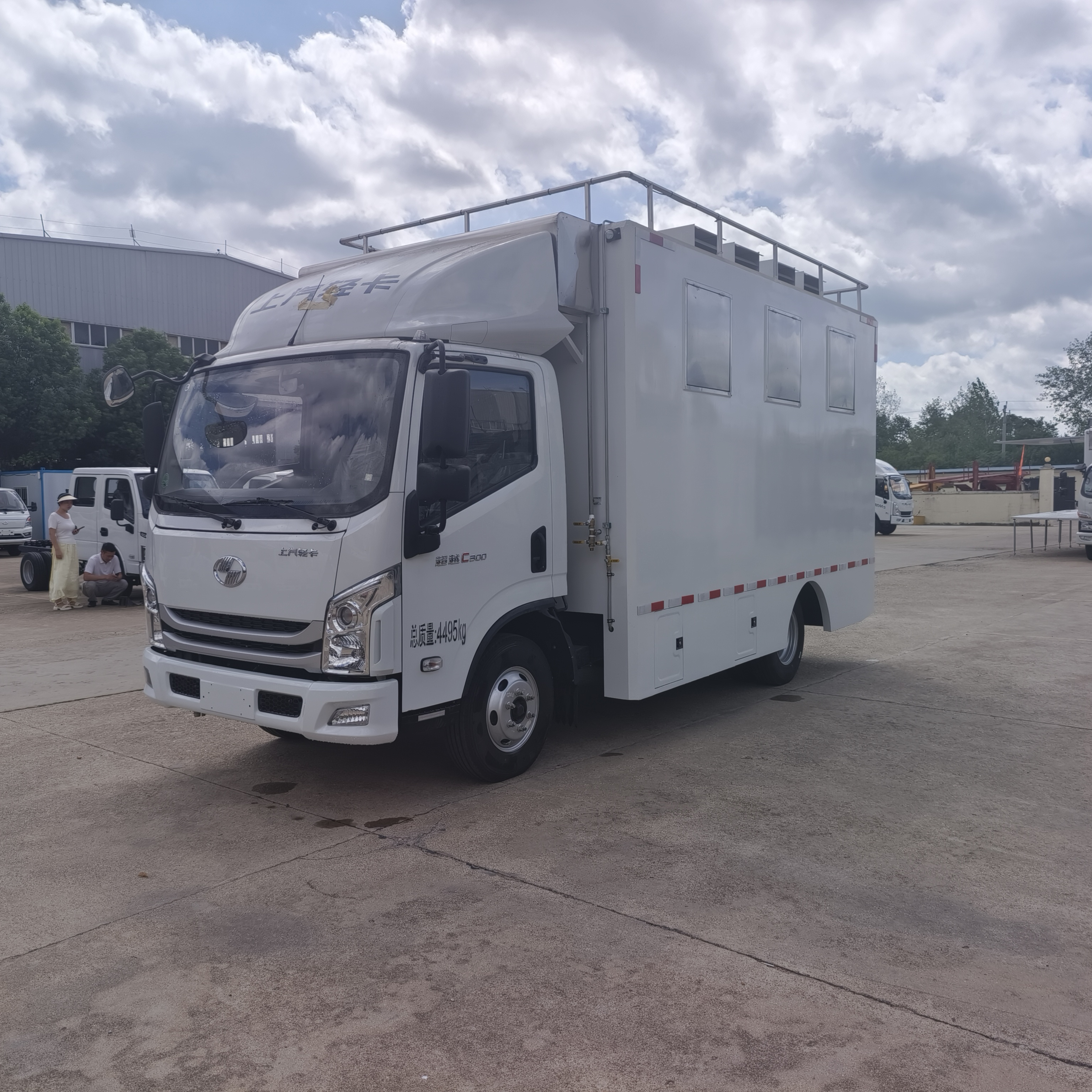 跃进H300农村宴席厨房餐车：流动星级后厨，乡宴体面全开